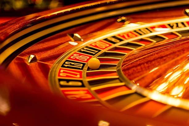 bali togel mobile app interface showing slots and live casino options